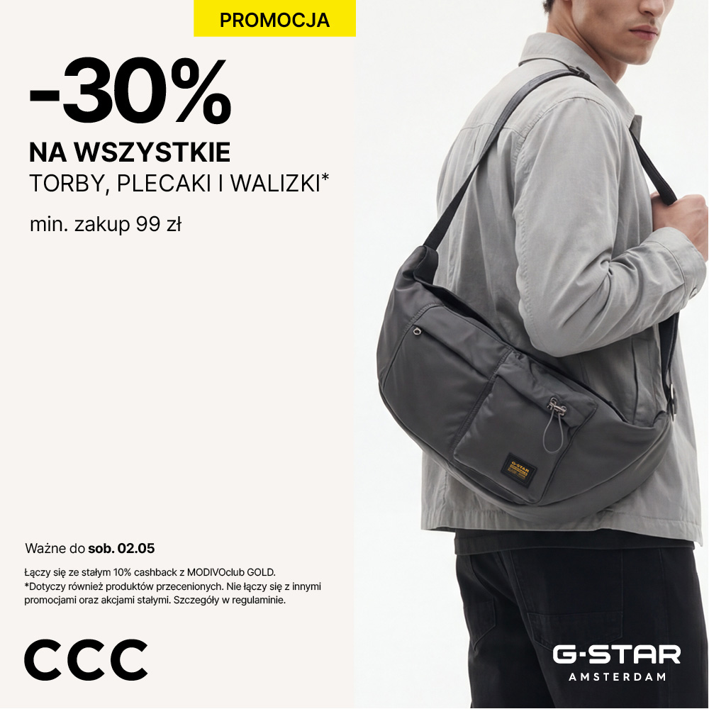 Mężczyzna z torbą na ramieniu, promocja -30% na torby, plecaki i walizki.