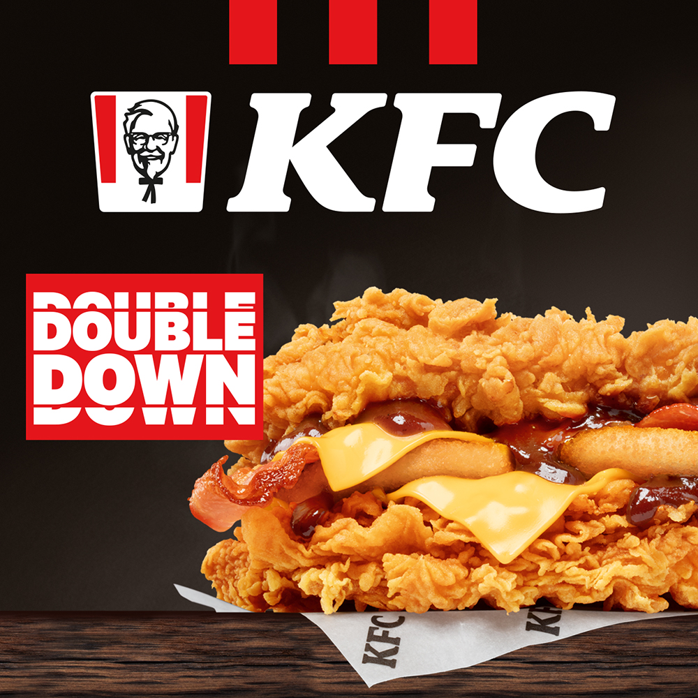 Kanapka KFC Double Down z kurczakiem i serem.
