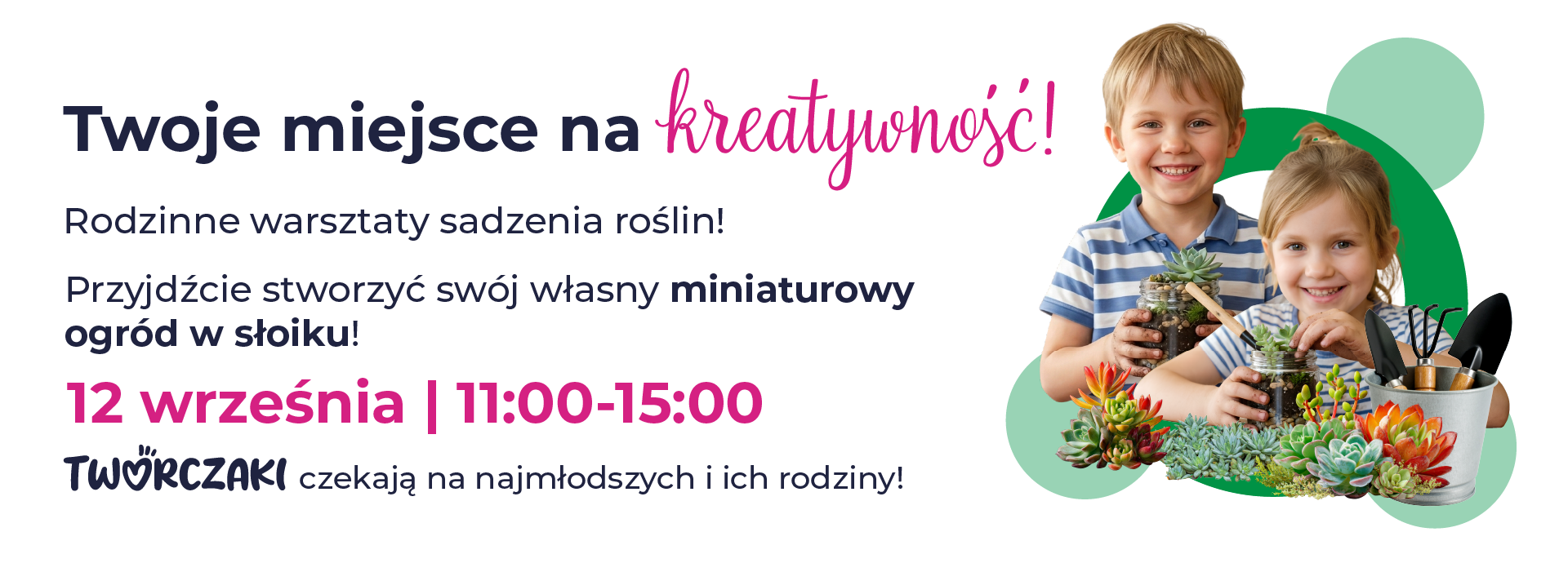 Dzieci z roślinami w słoikach na warsztatach sadzenia.
